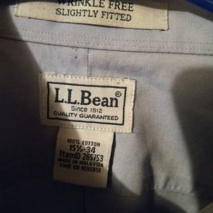 L.L Bean wrinkle free slightly fitted shirt